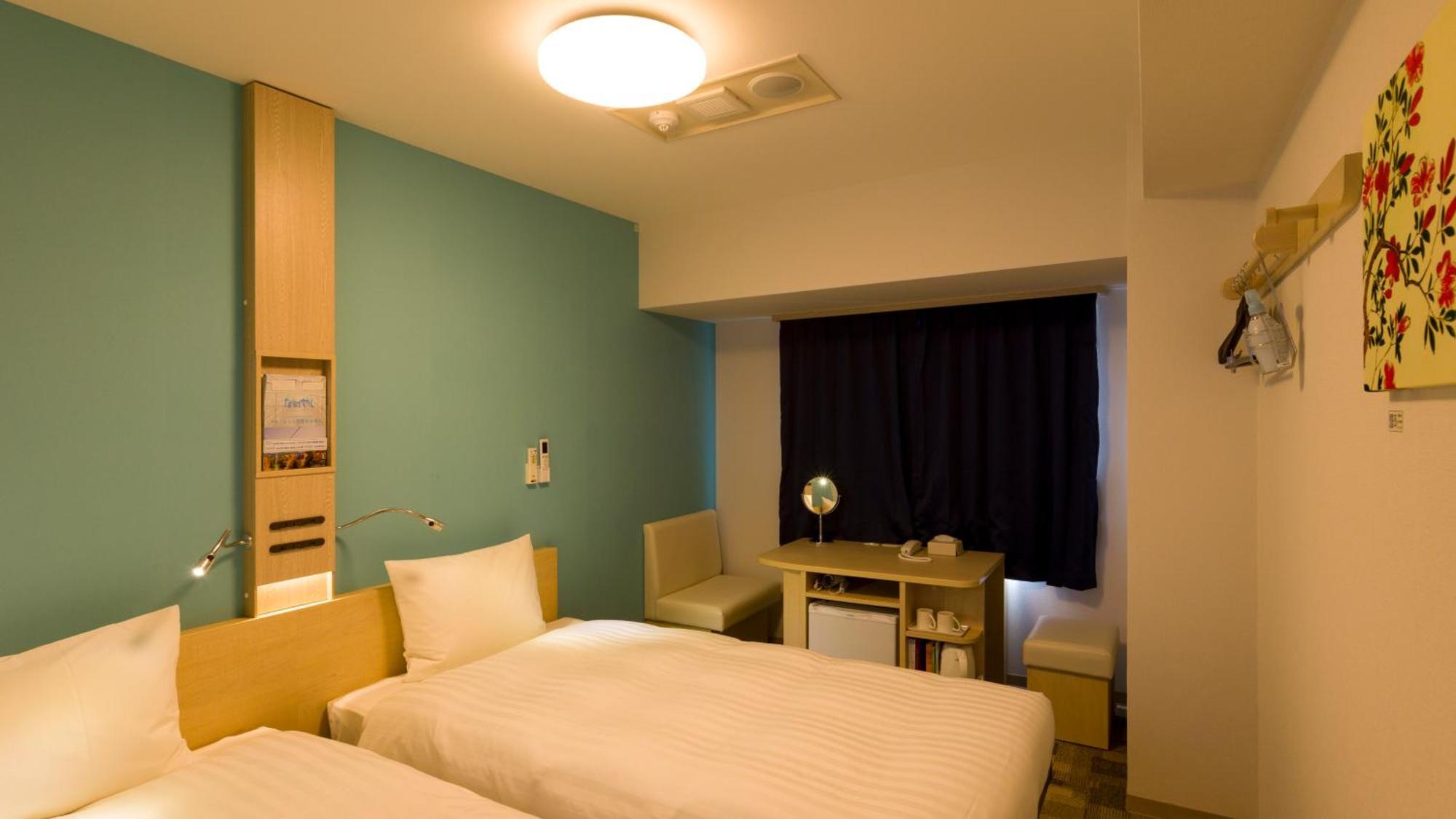Toyoko Inn Tokyo Keio-Sen Higashi-Fuchu-Eki Kita-Guchi Kamer foto