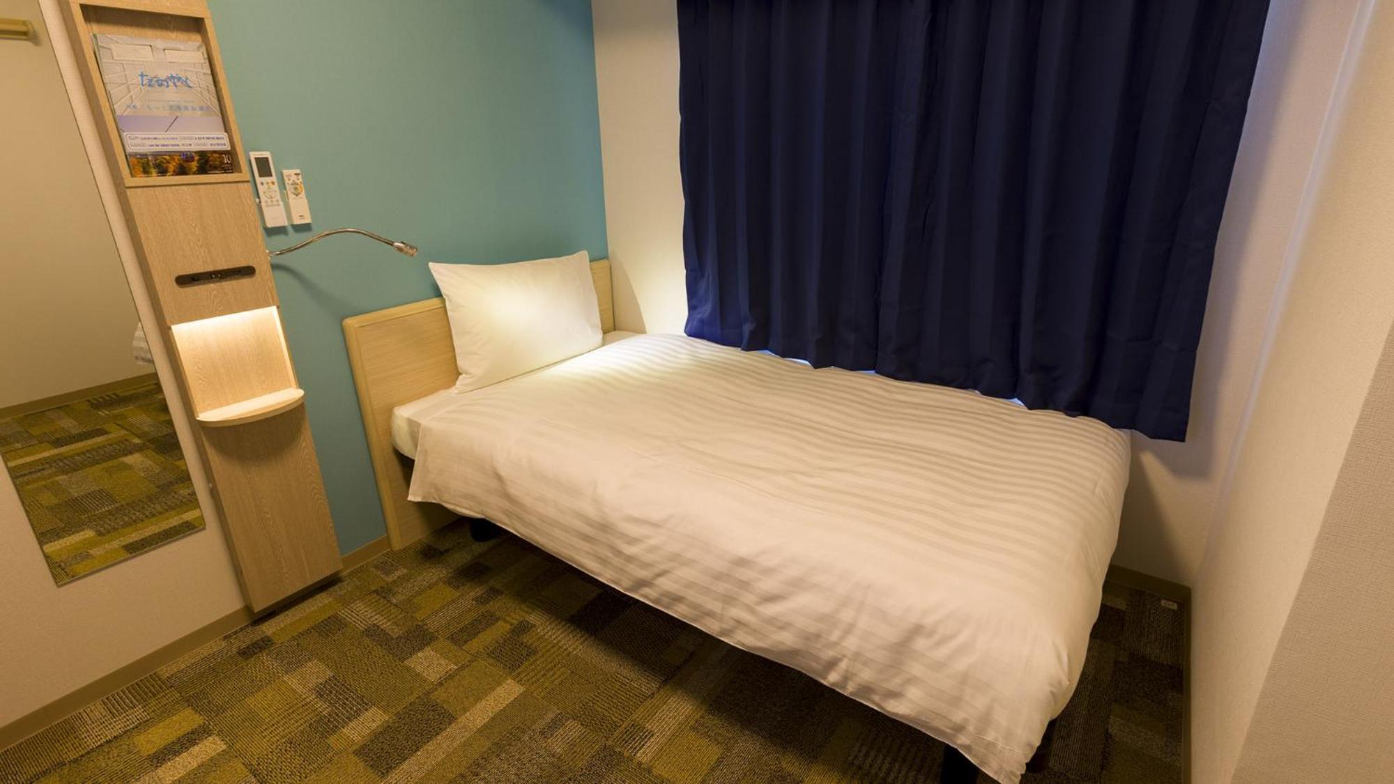 Toyoko Inn Tokyo Keio-Sen Higashi-Fuchu-Eki Kita-Guchi Kamer foto